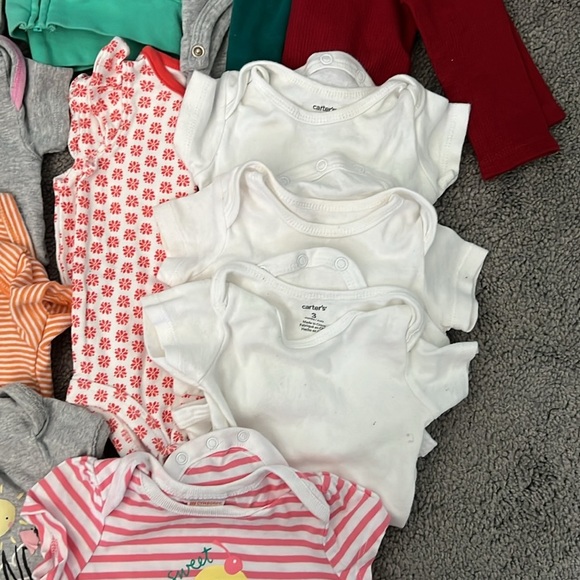 Baby girl Spring essentials bundle! - Picture 4 of 6
